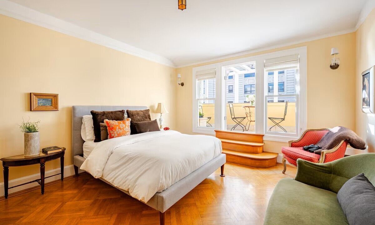 Photo of Bedroom in Nob Hill