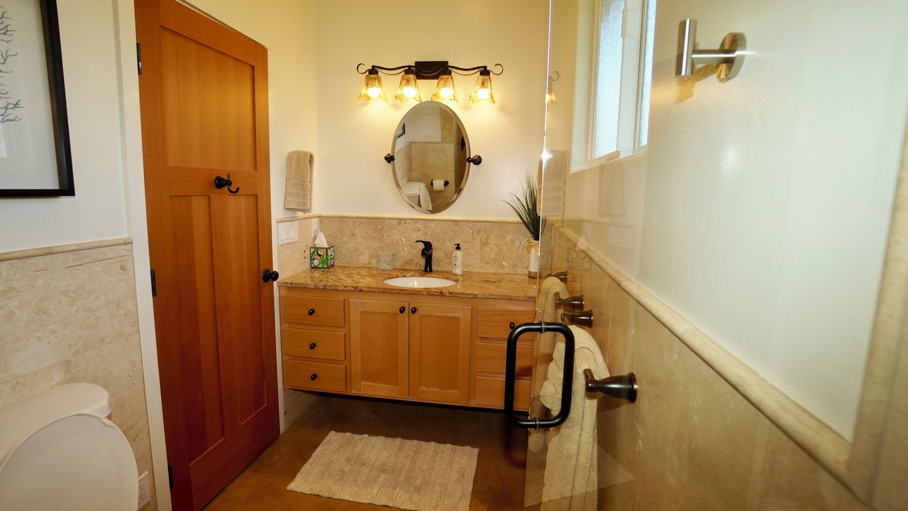 Photo of Bathroom in Moss Beach