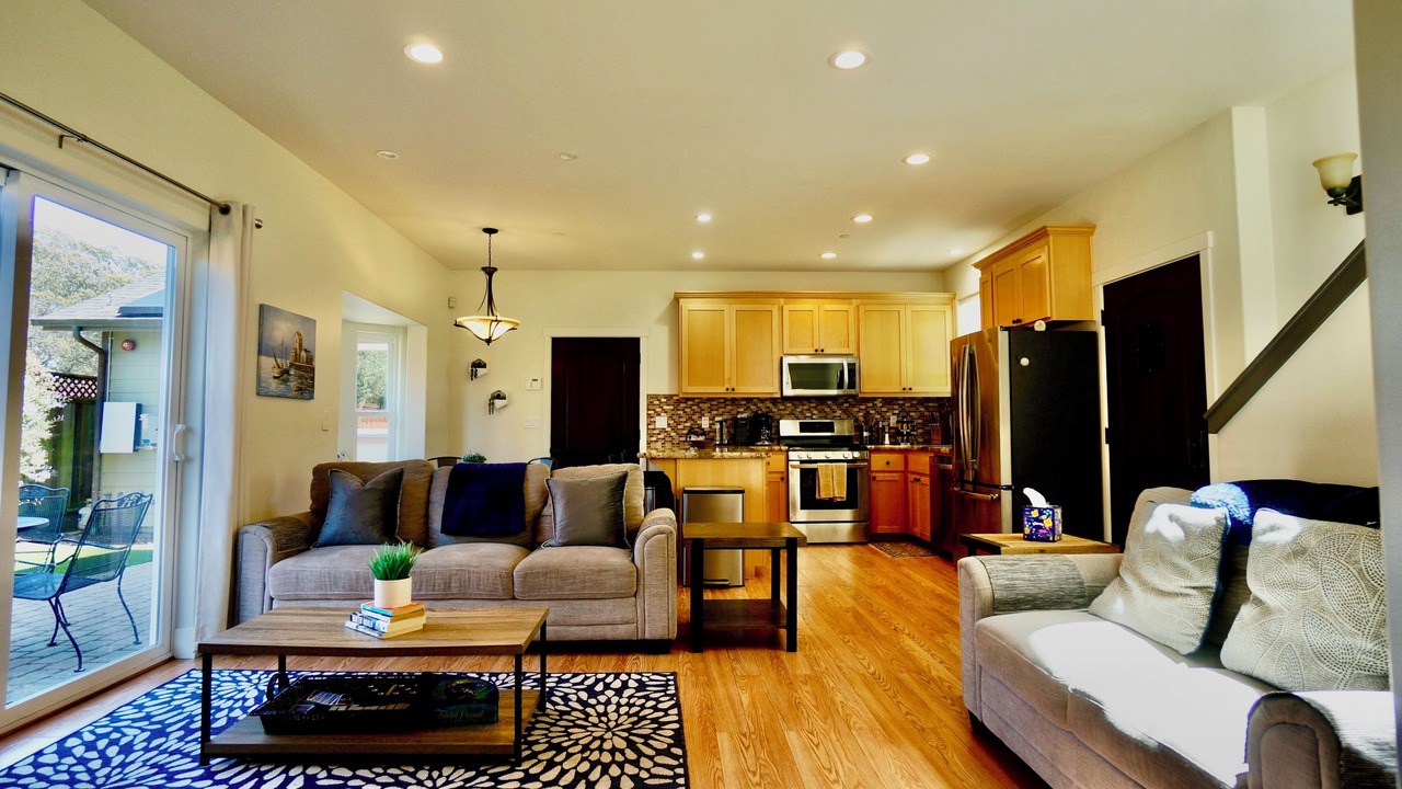 Photo of Bedroom in Moss Beach