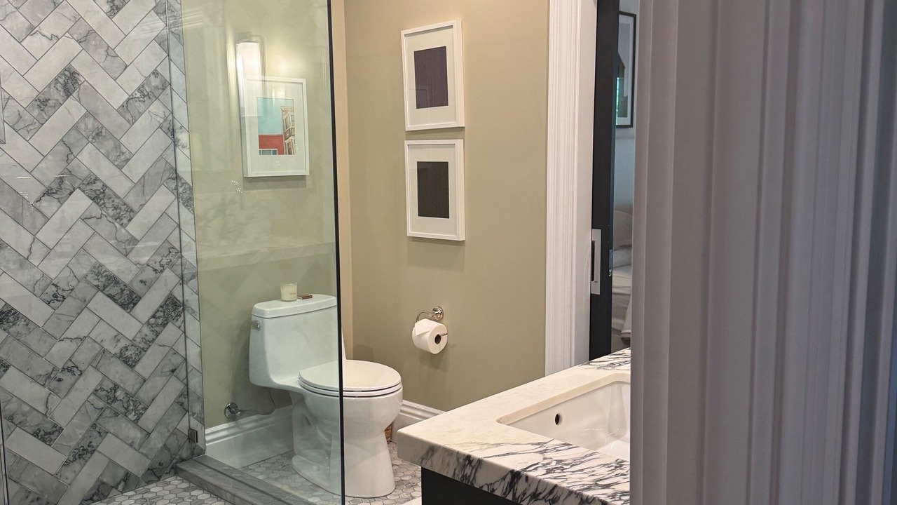 Photo of Bathroom in Lower Pacific Heights