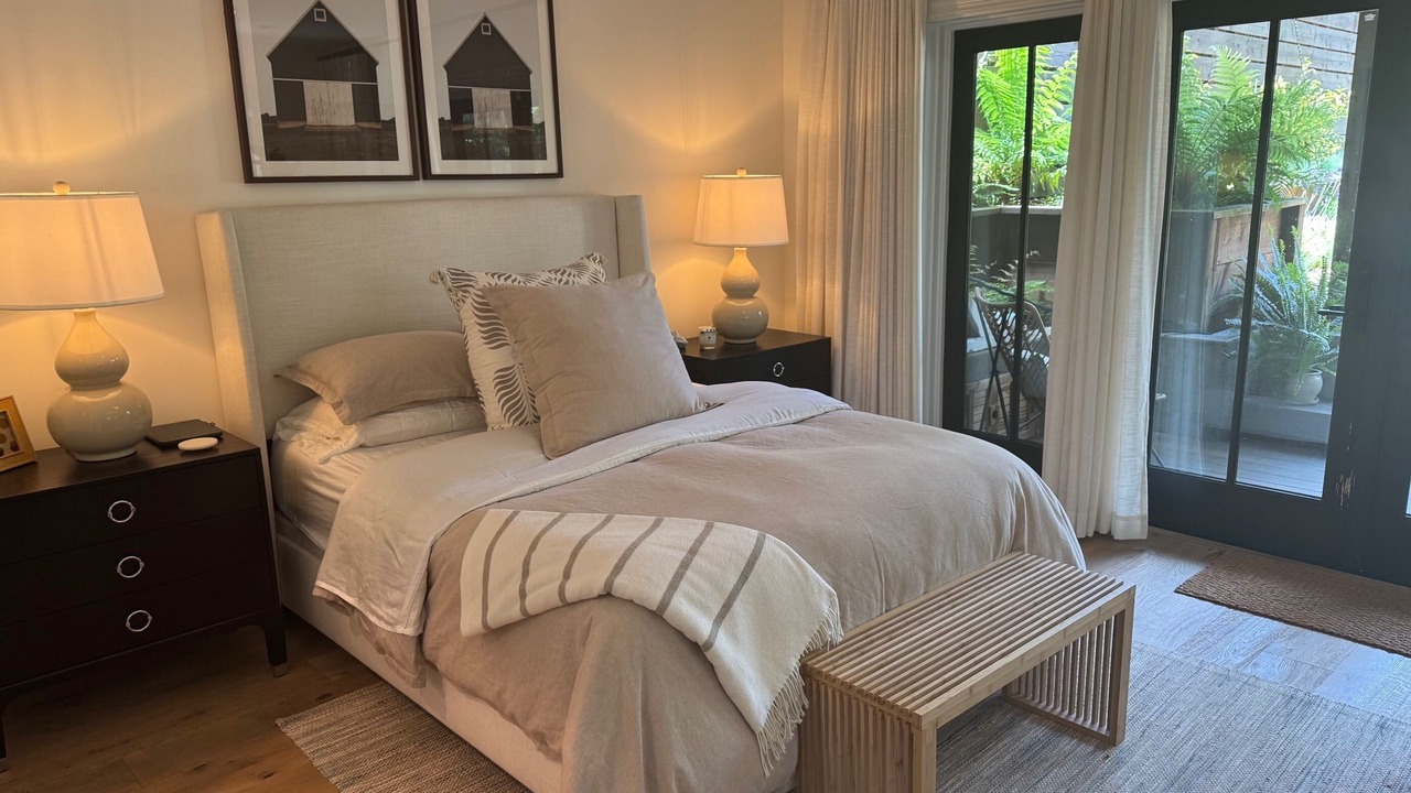 Photo of Bedroom in Lower Pacific Heights