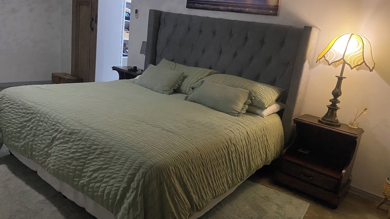 Photo of Bedroom in Paradise Beach