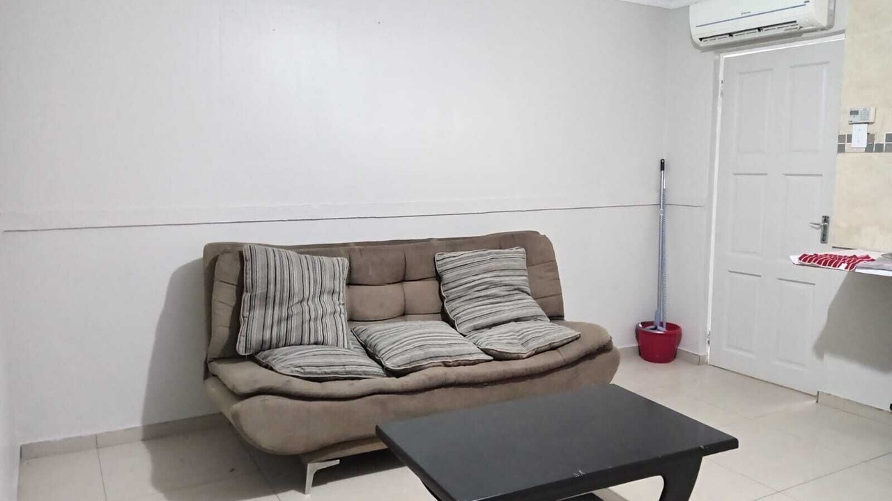 Photo of Livingroom in Greater Johannesburg Metropolitan Area