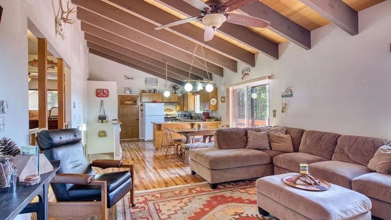 Photo of Livingroom in Long Barn