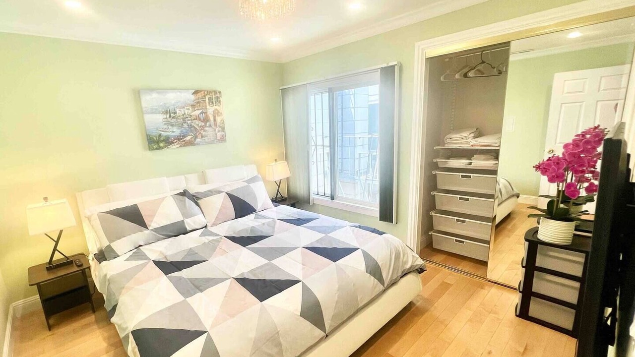Photo of Bedroom in Inner Richmond