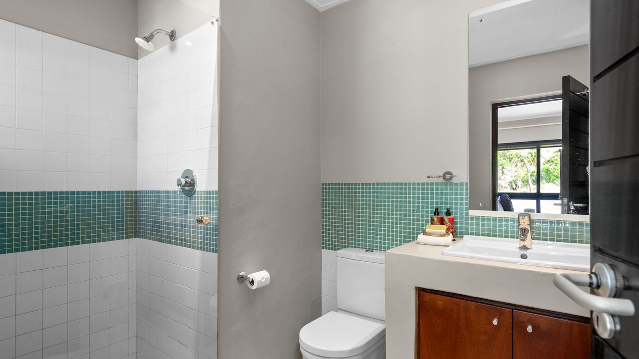 Photo of Bathroom in Strand