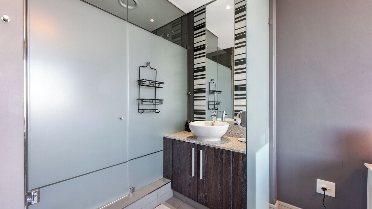 Photo of Bathroom in Greater Johannesburg Metropolitan Area