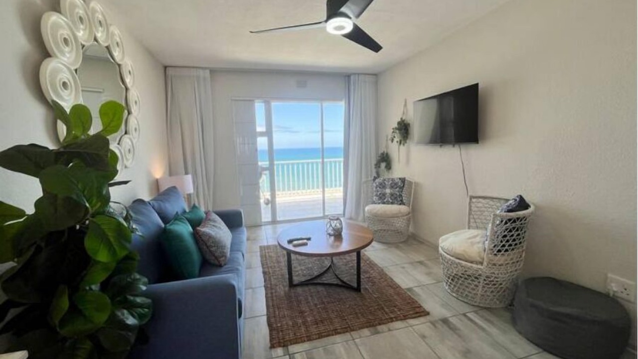 Photo of Livingroom in Umdloti