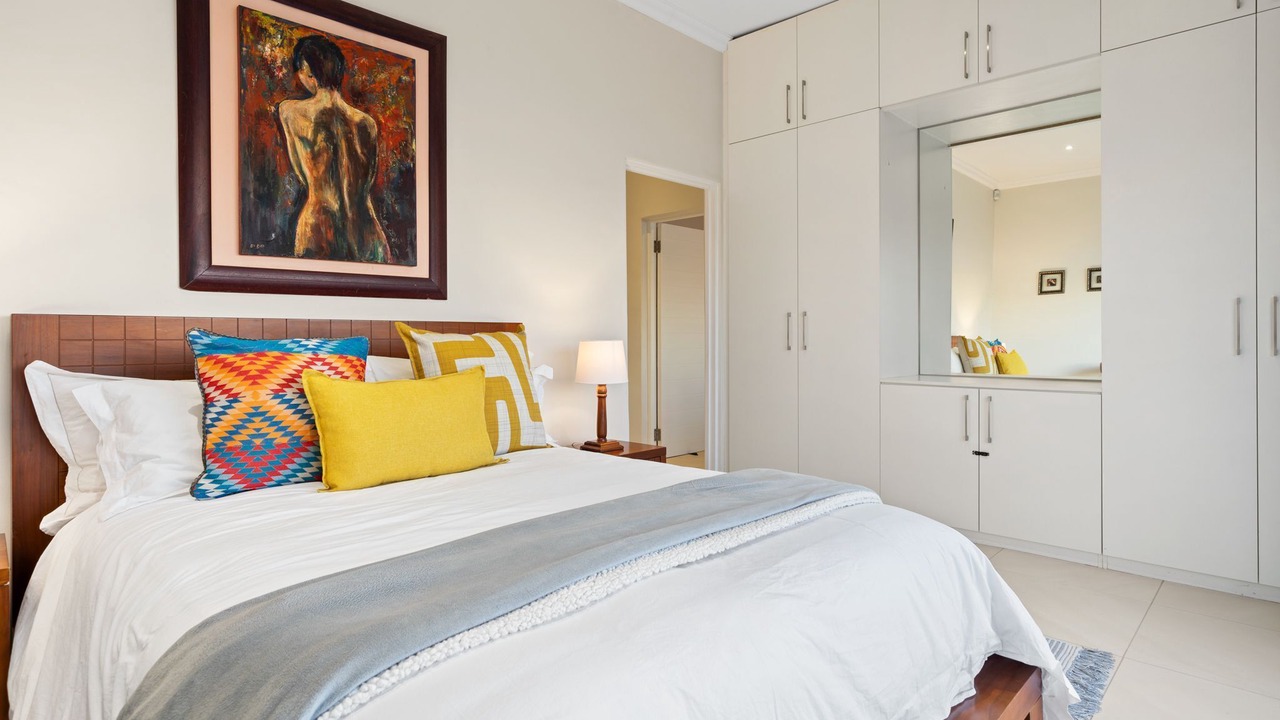 Photo of Bedroom in Mountainside