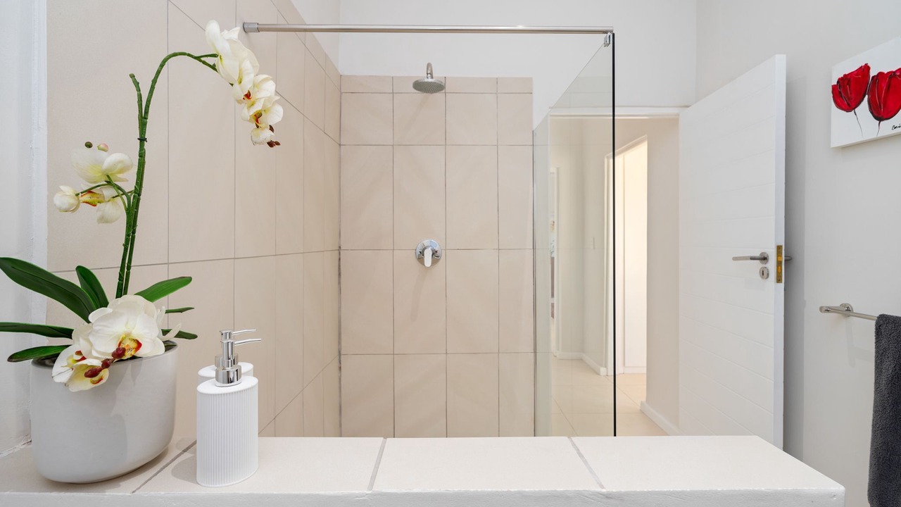 Photo of Bathroom in Mountainside