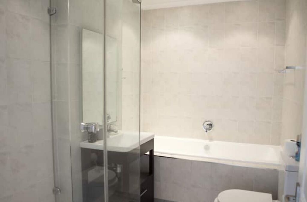 Photo of Bathroom in Hillhead