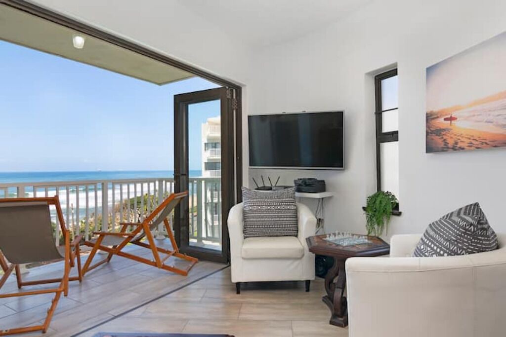 Photo of Livingroom in Selection Beach