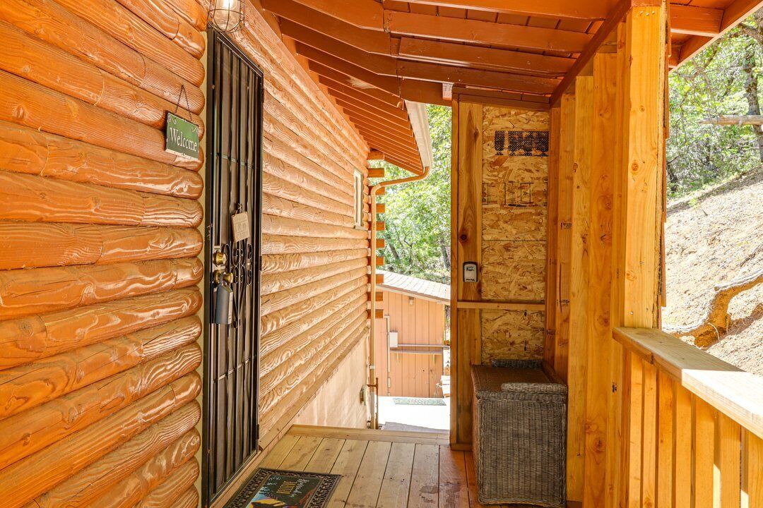 Photo of Patio Balcony in Phoenix Lake-Cedar Ridge