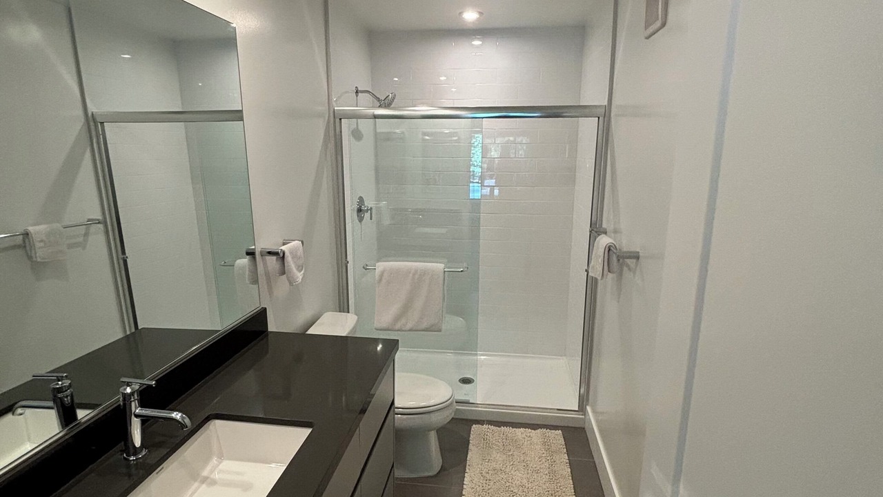 Photo of Bathroom in Sharon Heights