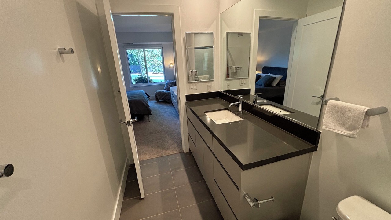 Photo of Bathroom in Sharon Heights