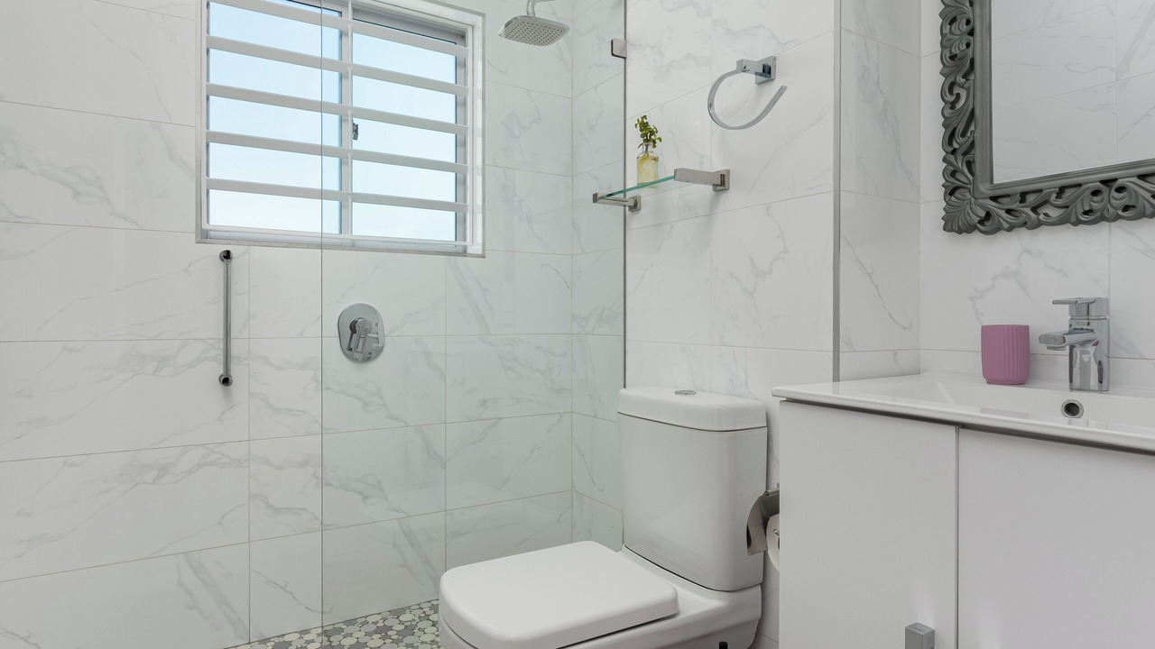 Photo of Bathroom in Lagoon Beach