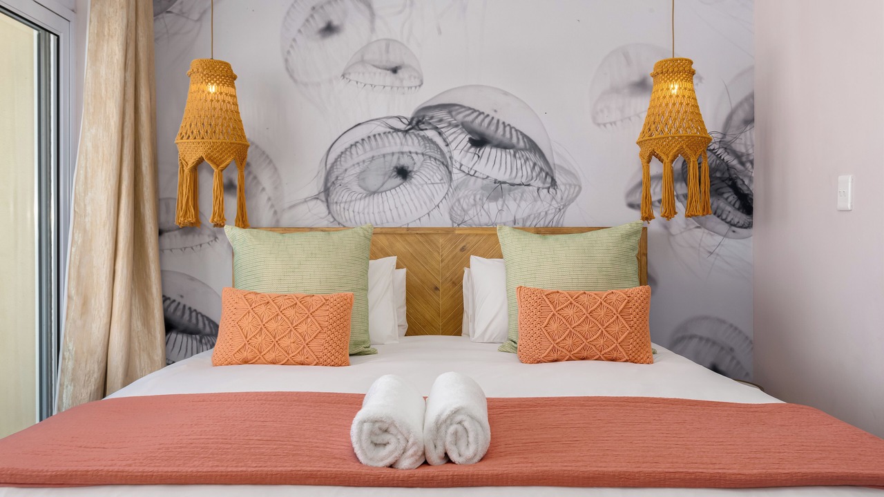 Photo of Bedroom in Lagoon Beach