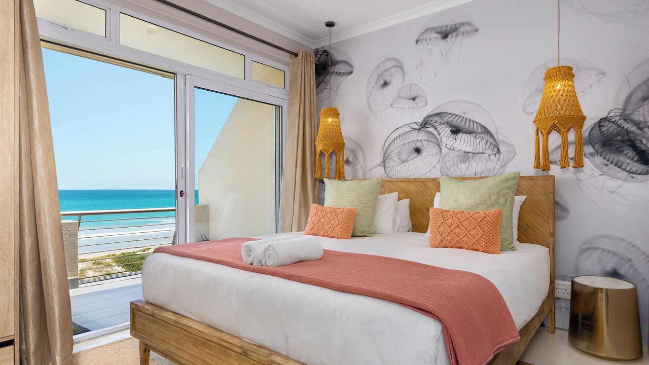 Photo of Bedroom in Lagoon Beach