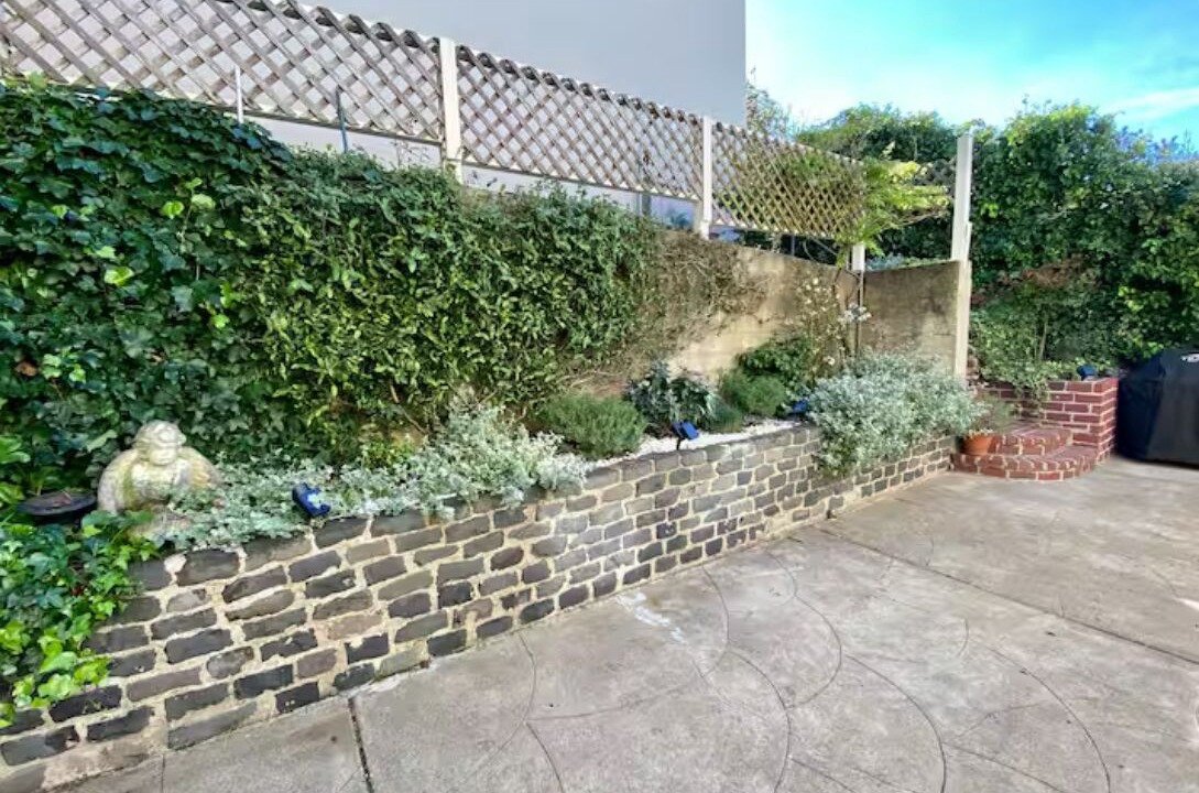 Photo of Outdoor in Crocker-Amazon