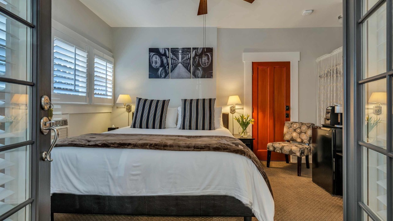 Photo of Bedroom in Calistoga
