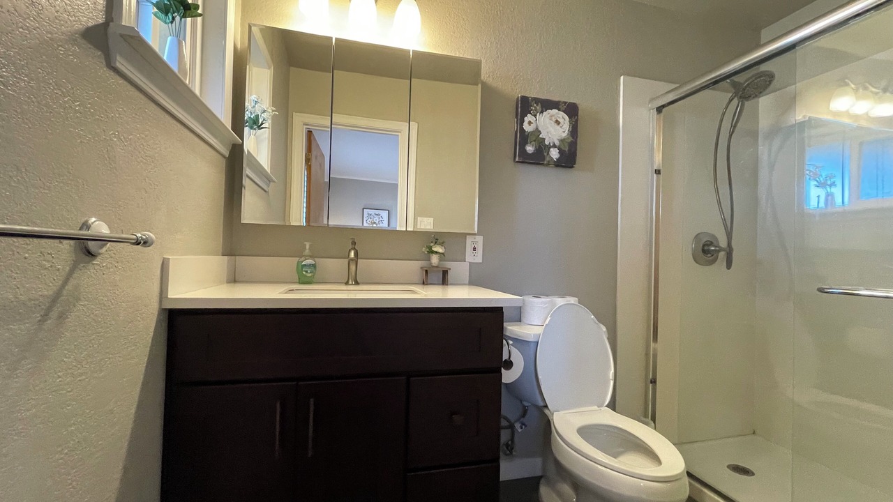 Photo of Bathroom in North Central