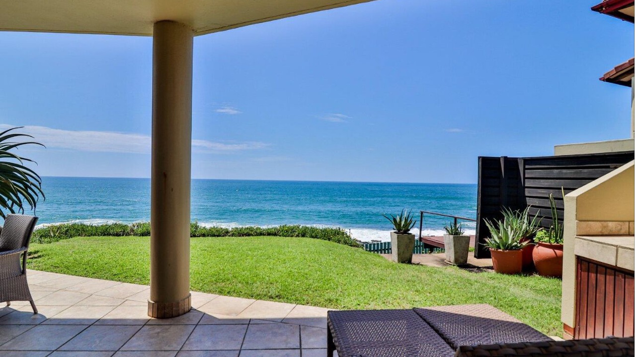 Photo of Patio Balcony in Tinley Manor