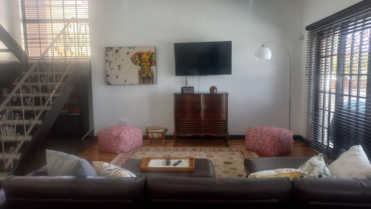 Photo of Livingroom in Greater Johannesburg Metropolitan Area