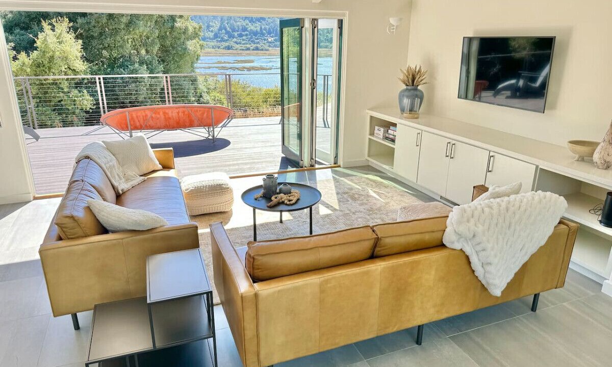 Photo of Livingroom in Point Reyes Station