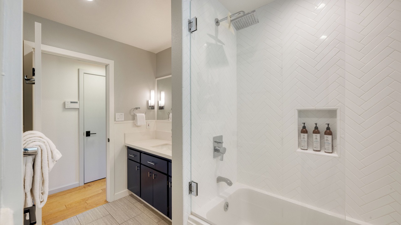 Photo of Bathroom in Kenwood