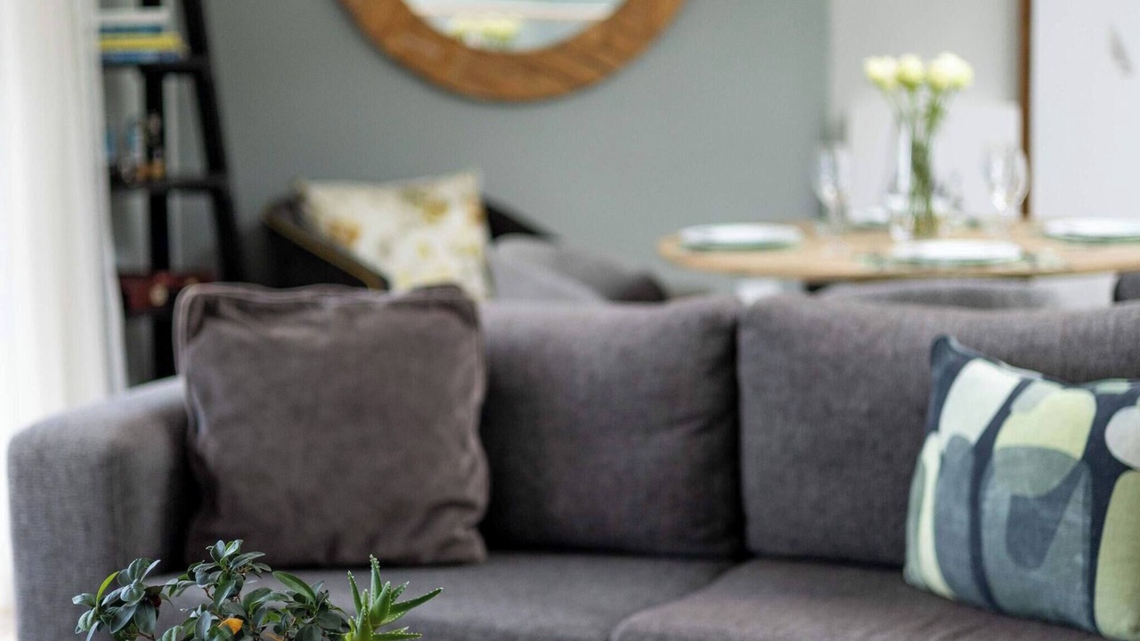 Photo of Livingroom in Scott Estate