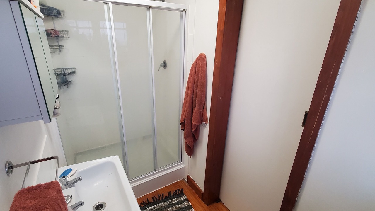 Photo of Bathroom in Elysium