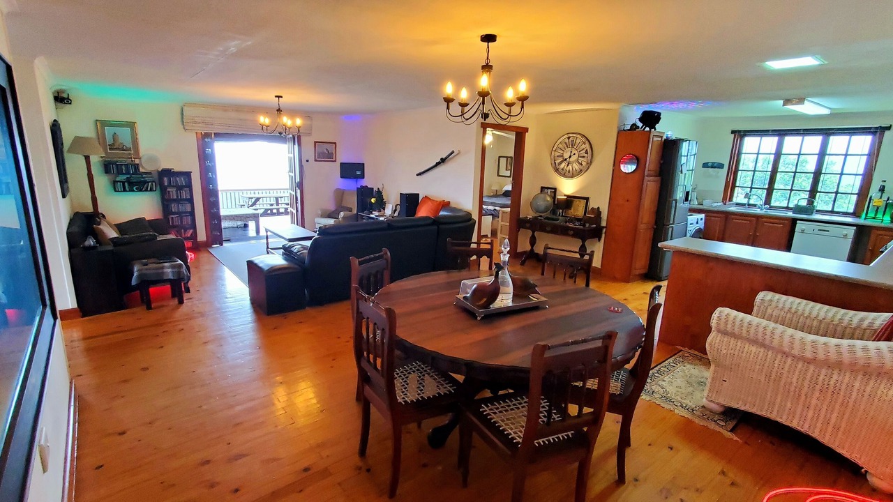 Photo of Livingroom in Elysium