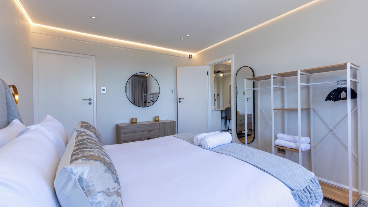 Photo of Bedroom in Three Anchor Bay