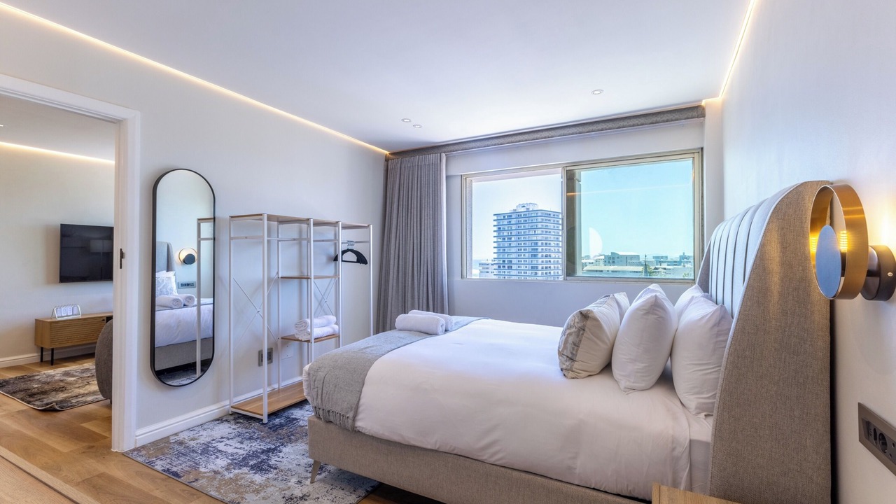Photo of Bedroom in Three Anchor Bay