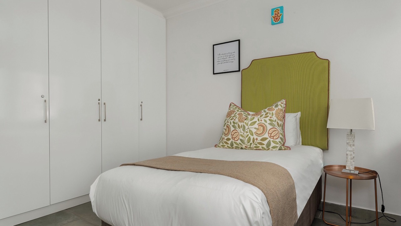 Photo of Bedroom in Three Anchor Bay