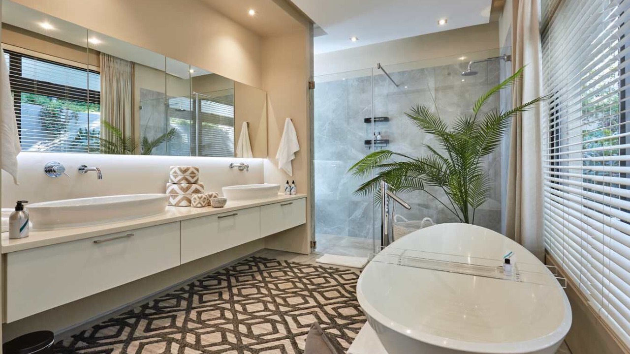 Photo of Bathroom in Camps Bay