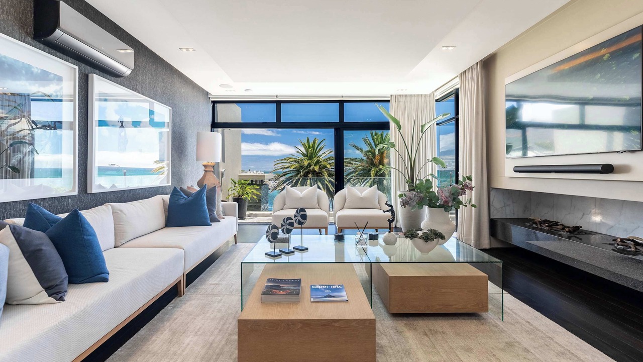 Photo of Livingroom in Camps Bay