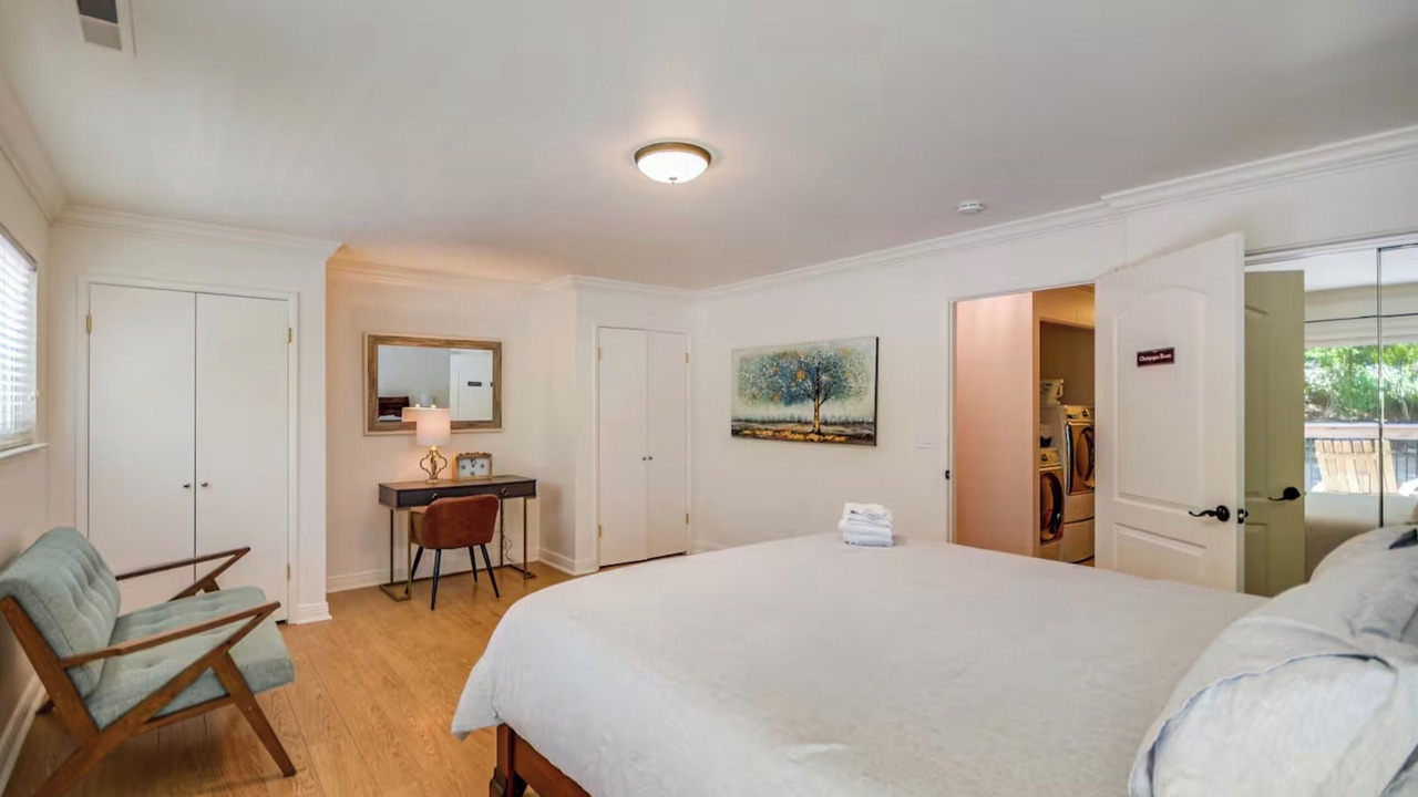 Photo of Bedroom in Santa Rosa
