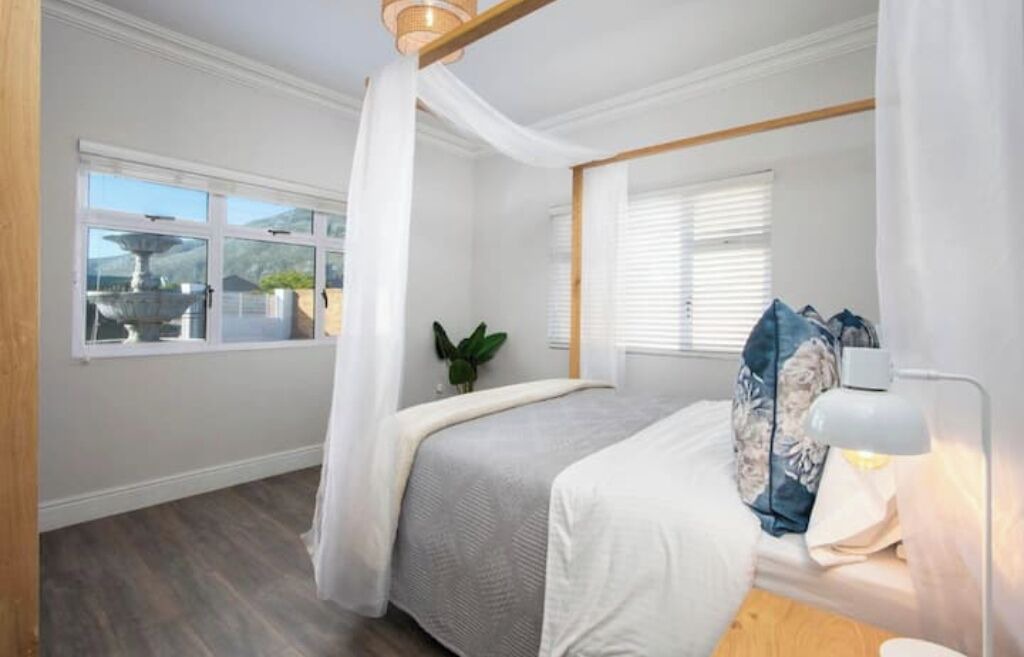 Photo of Bedroom in Betty's Bay