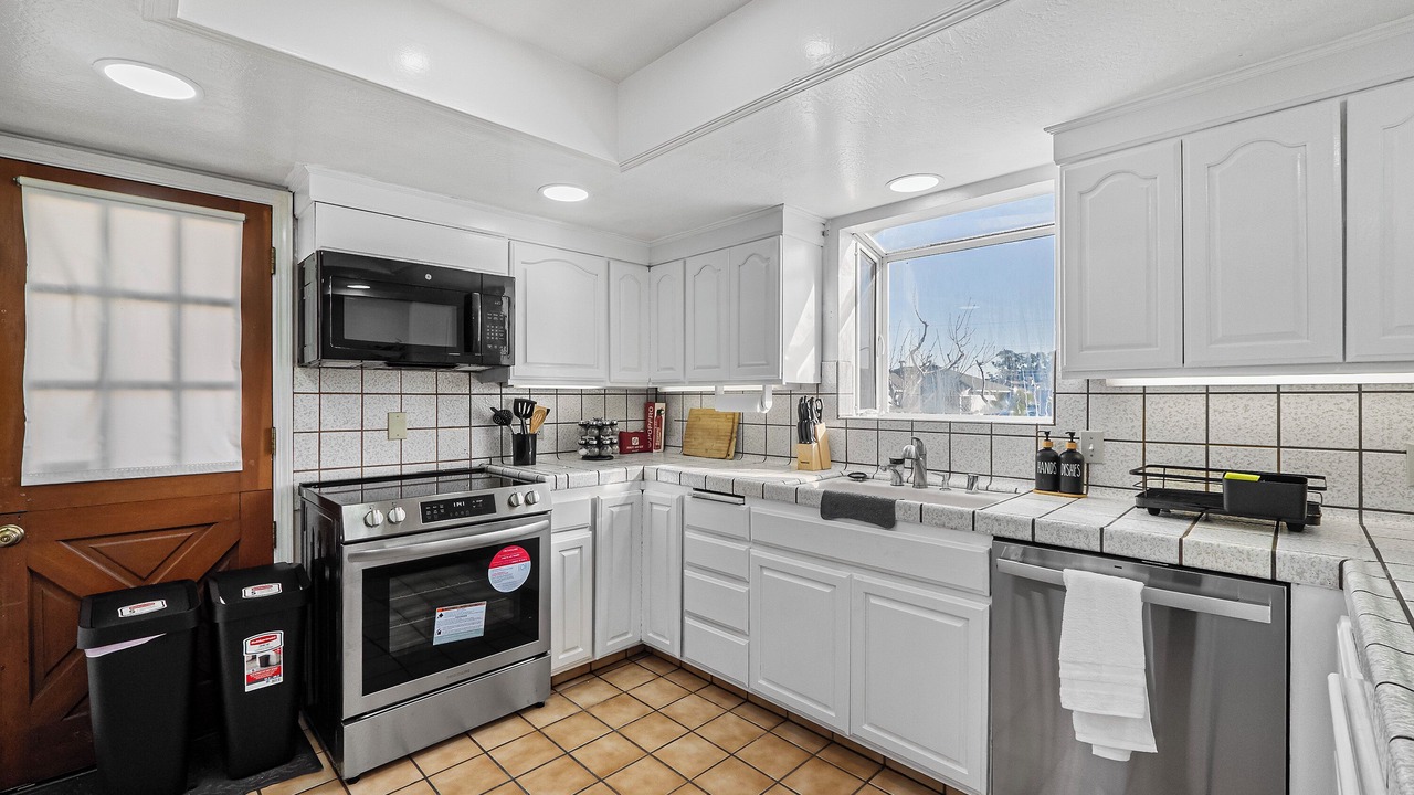 Photo of Kitchen in Avalon