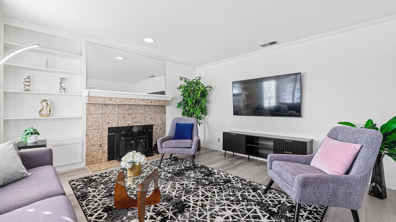 Photo of Livingroom in Avalon