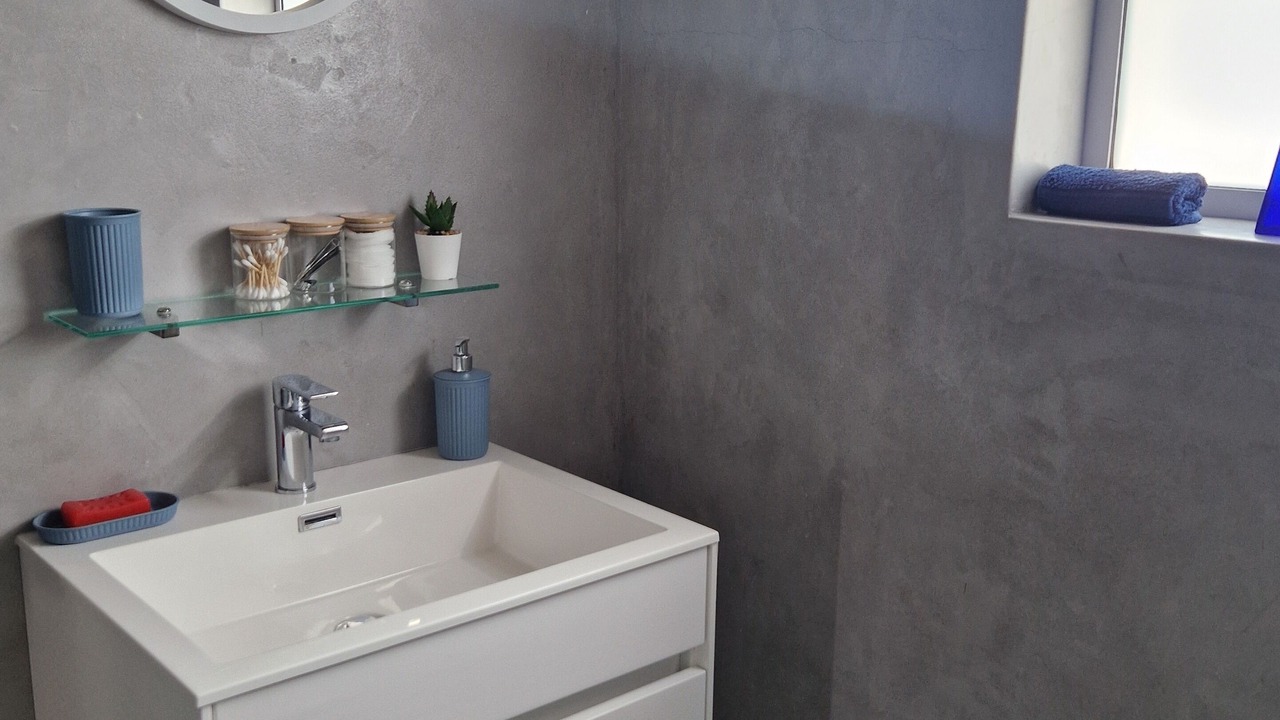 Photo of Bathroom in Sandbaai