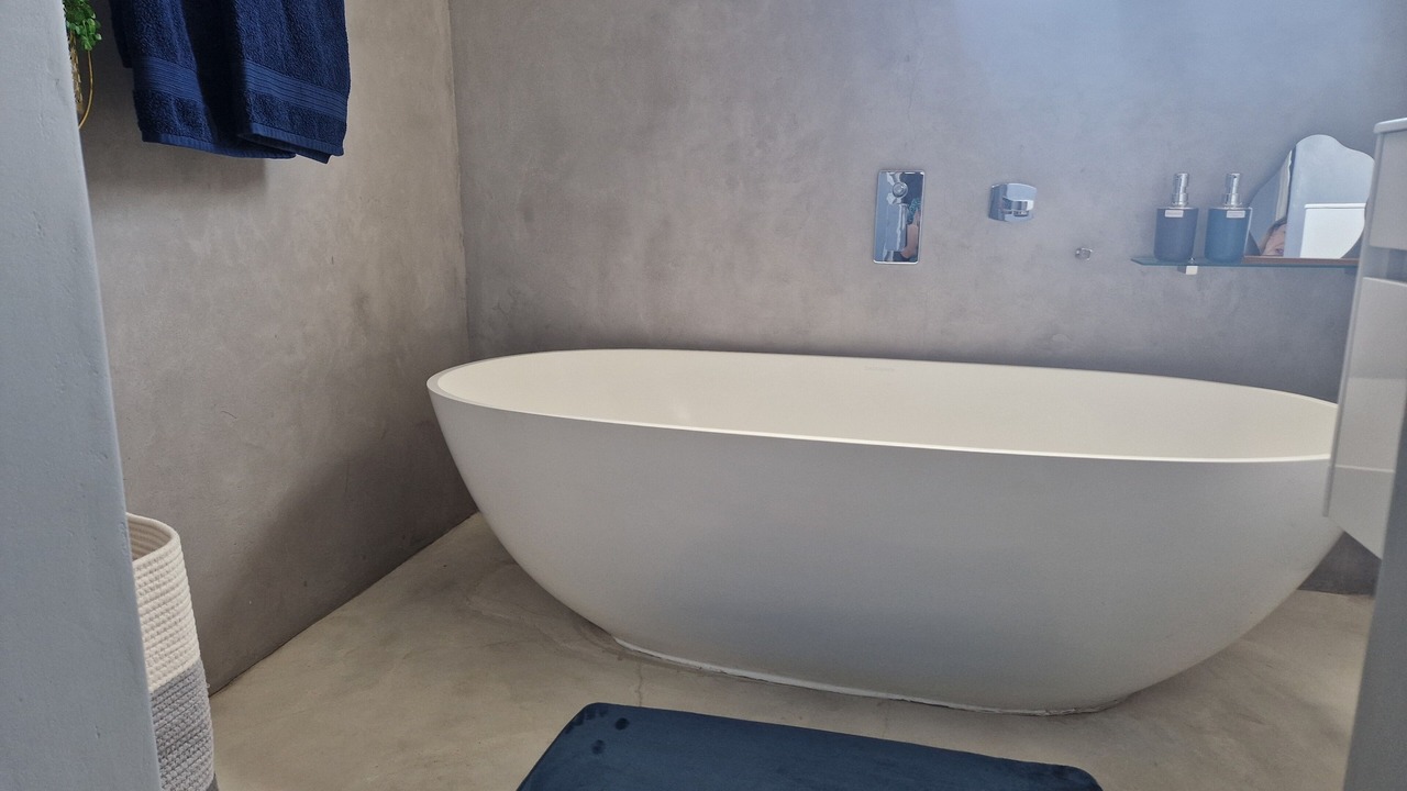 Photo of Bathroom in Sandbaai