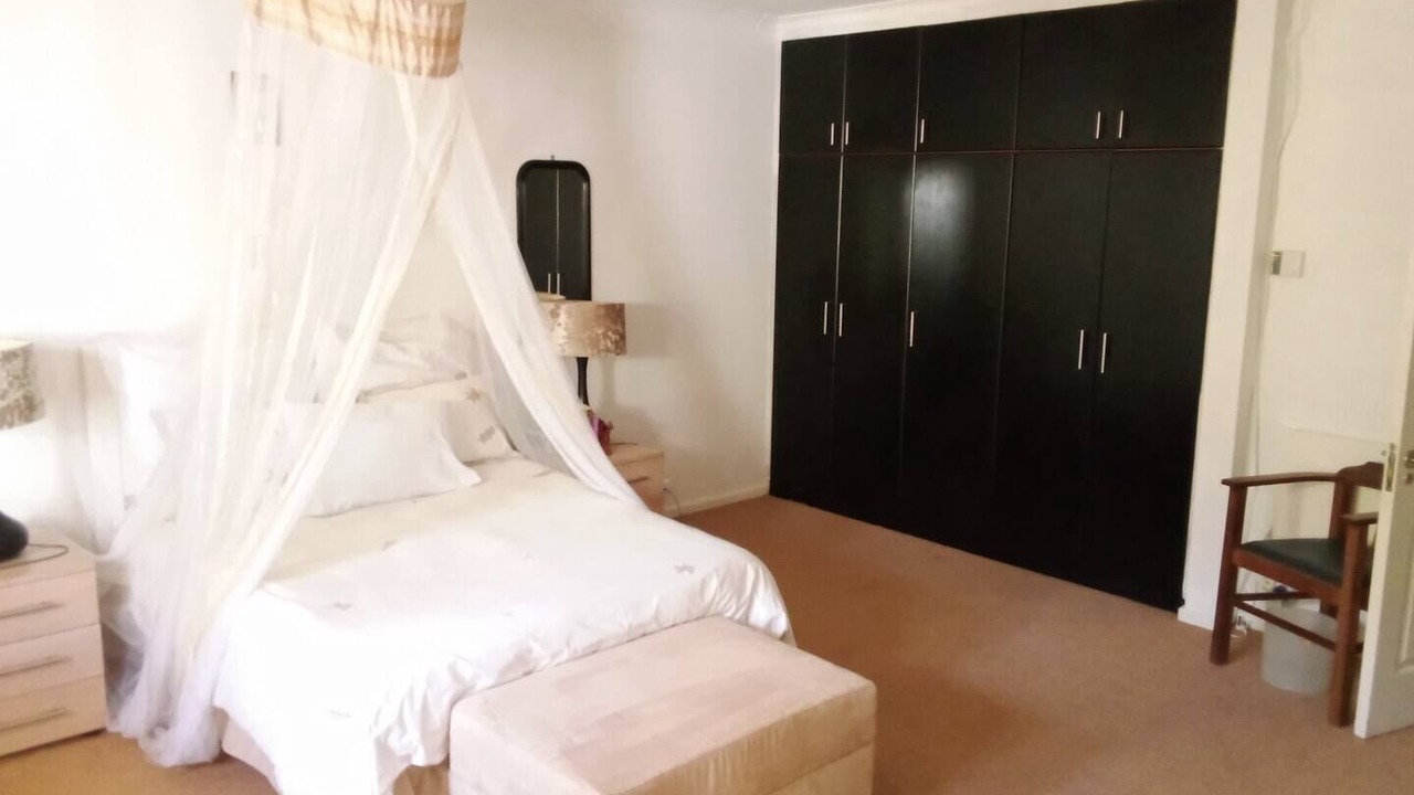 Photo of Bedroom in Rondebosch