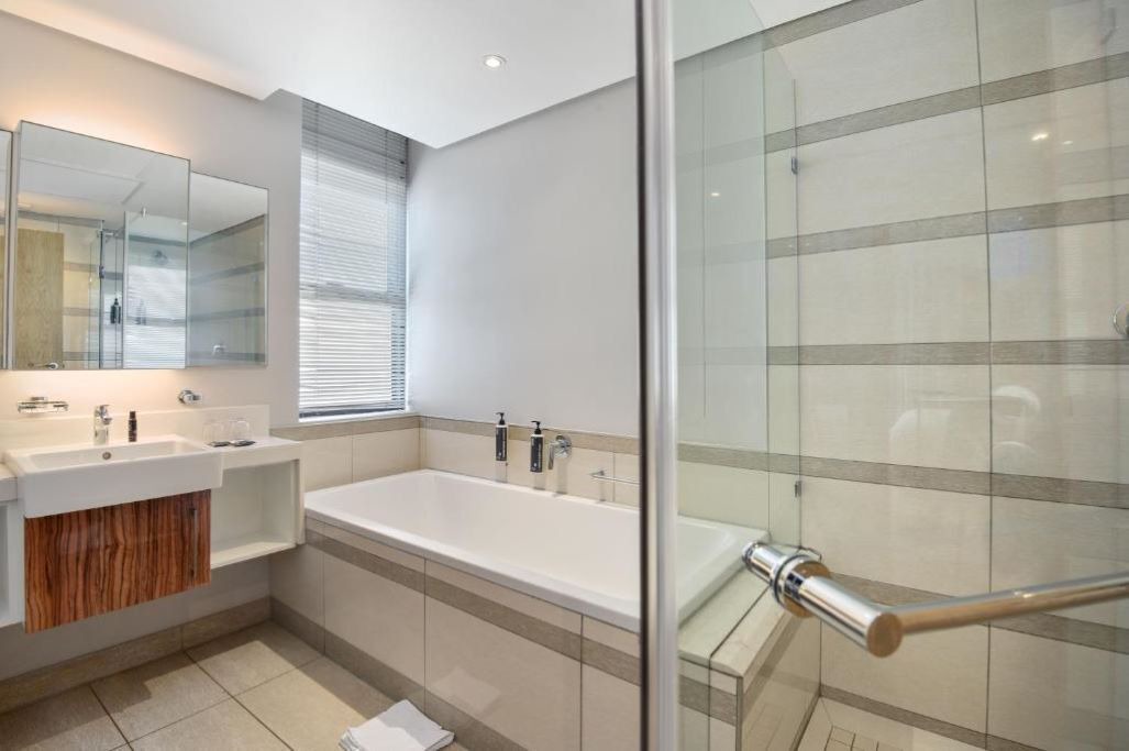Photo of Bathroom in Umhlanga