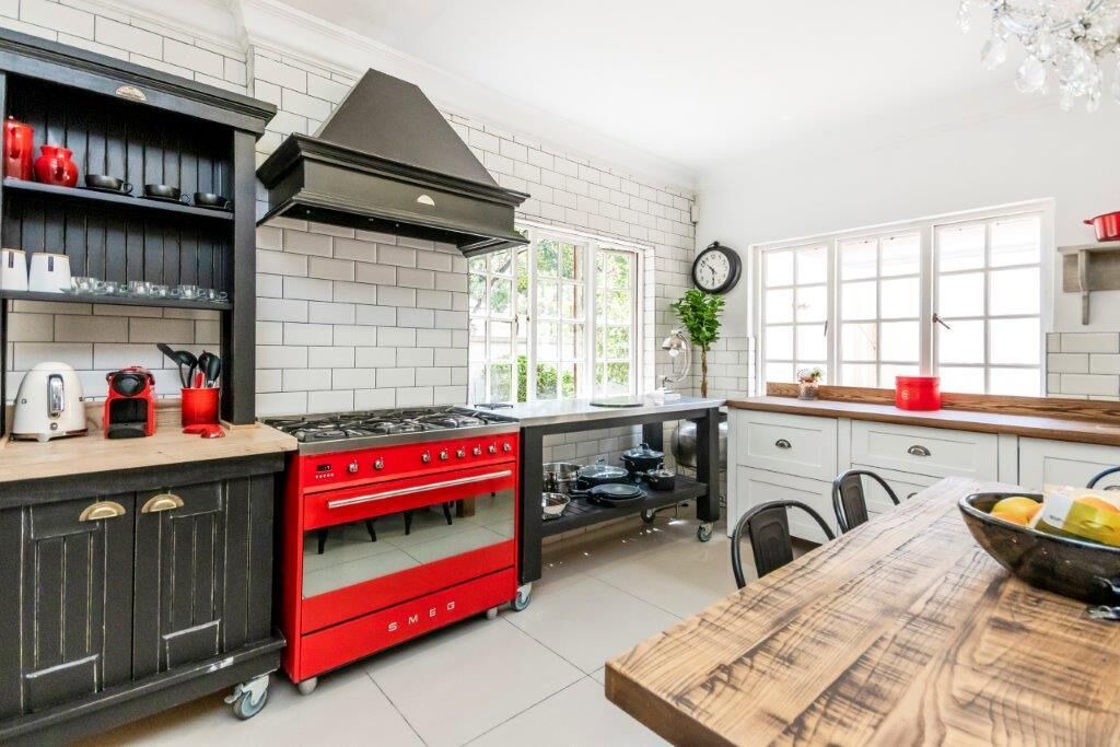 Photo of Kitchen in Greater Johannesburg Metropolitan Area