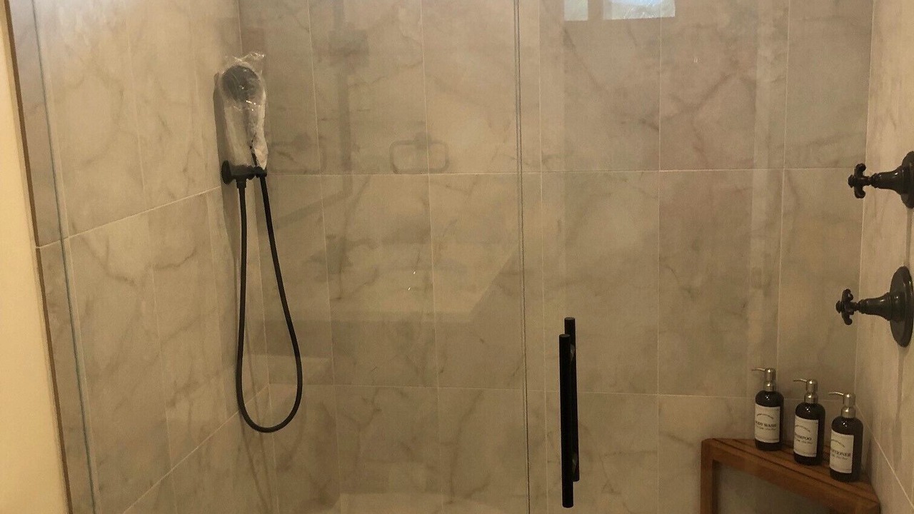 Photo of Bathroom in Geyserville
