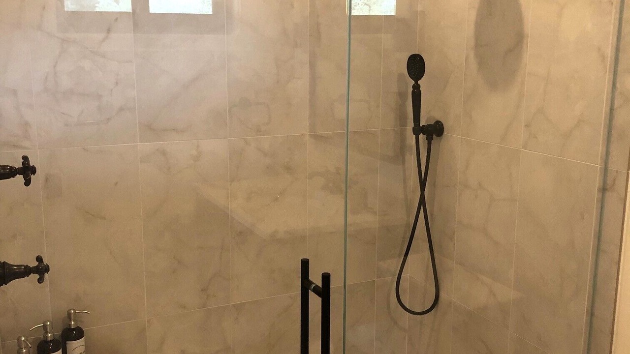 Photo of Bathroom in Geyserville