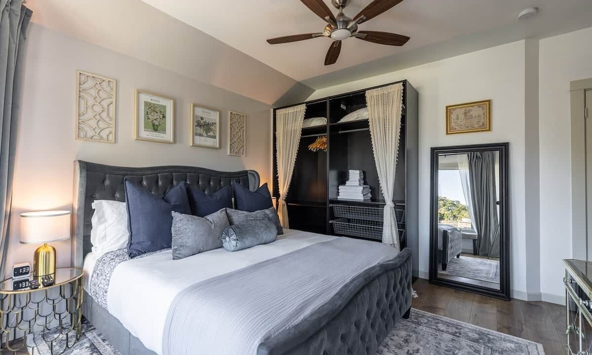 Photo of Bedroom in Crockett