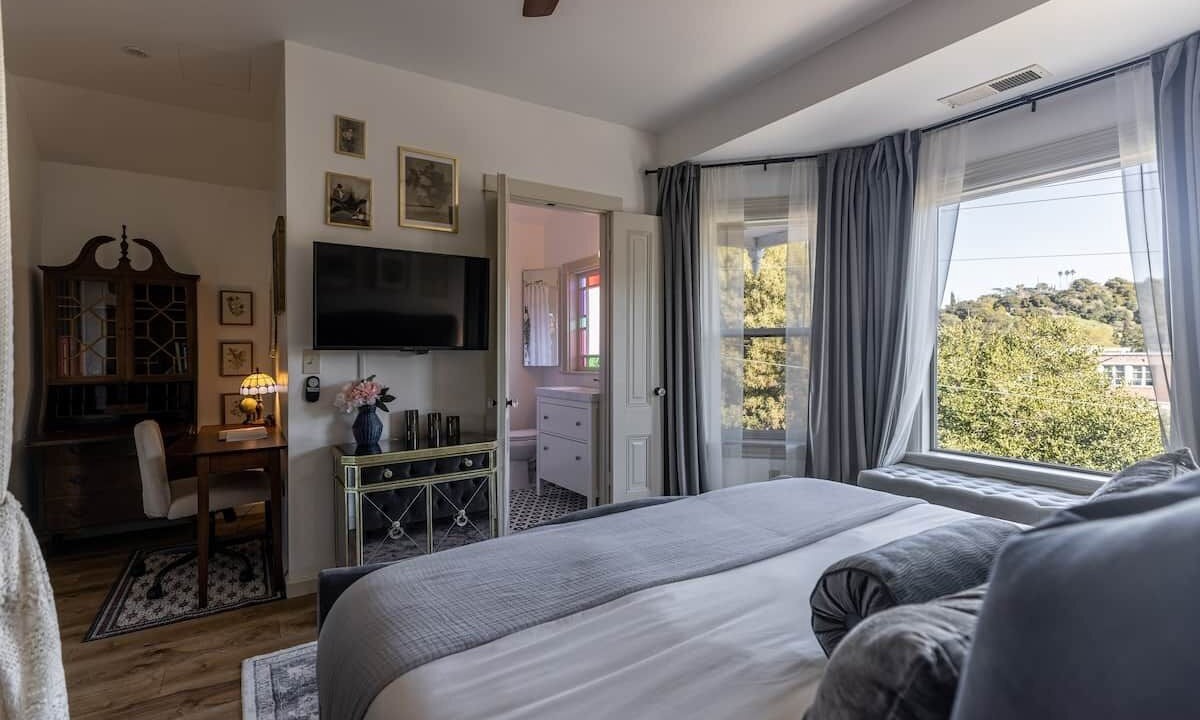 Photo of Bedroom in Crockett